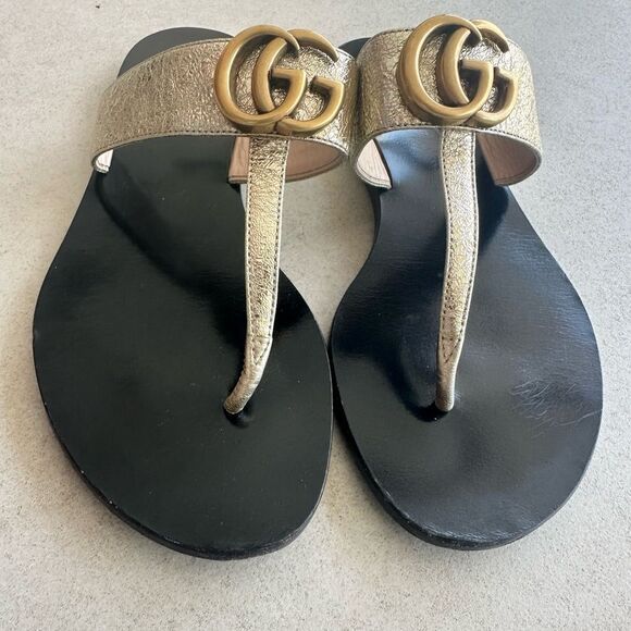 Gucci GG Marmont Sandals Metallic Gold Leather Thong Flats Flip Flops Size 36.5 - Picture 8 of 11